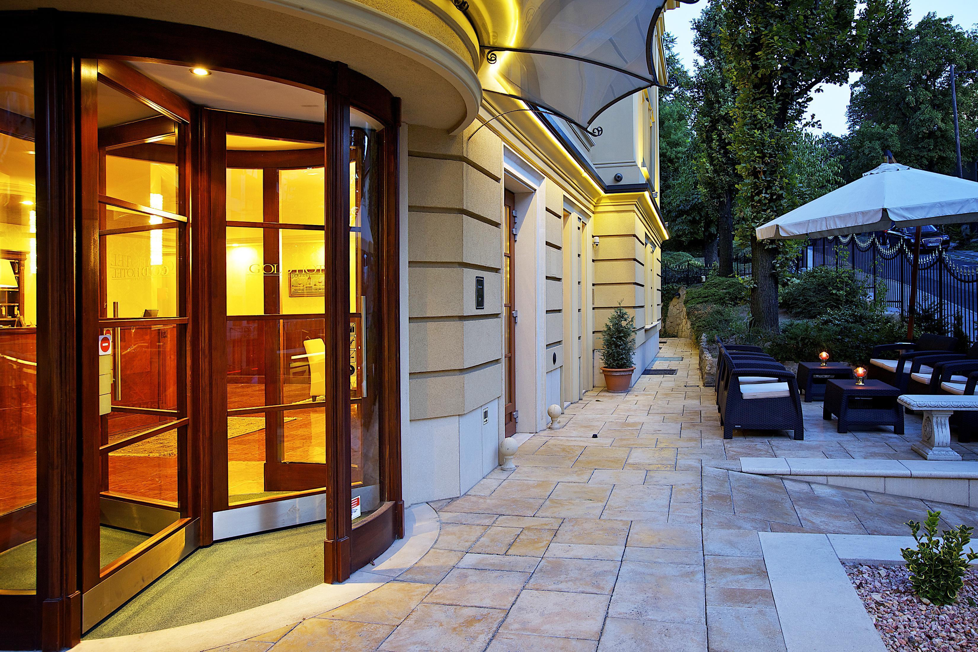 Gold Hotel Budapest Budapeste Exterior foto