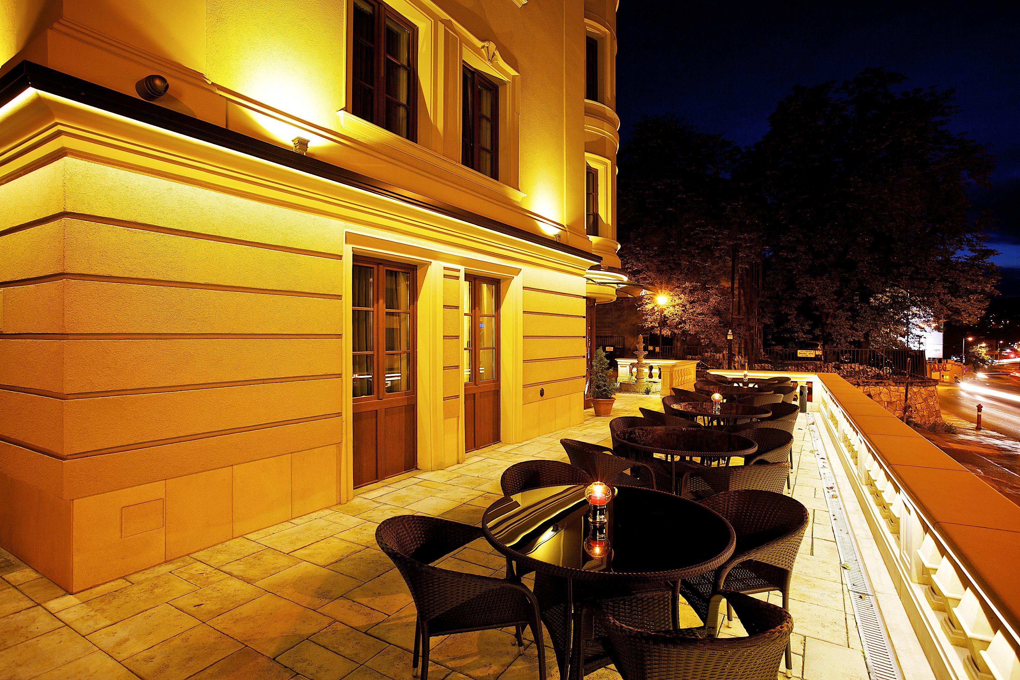 Gold Hotel Budapest Budapeste Exterior foto